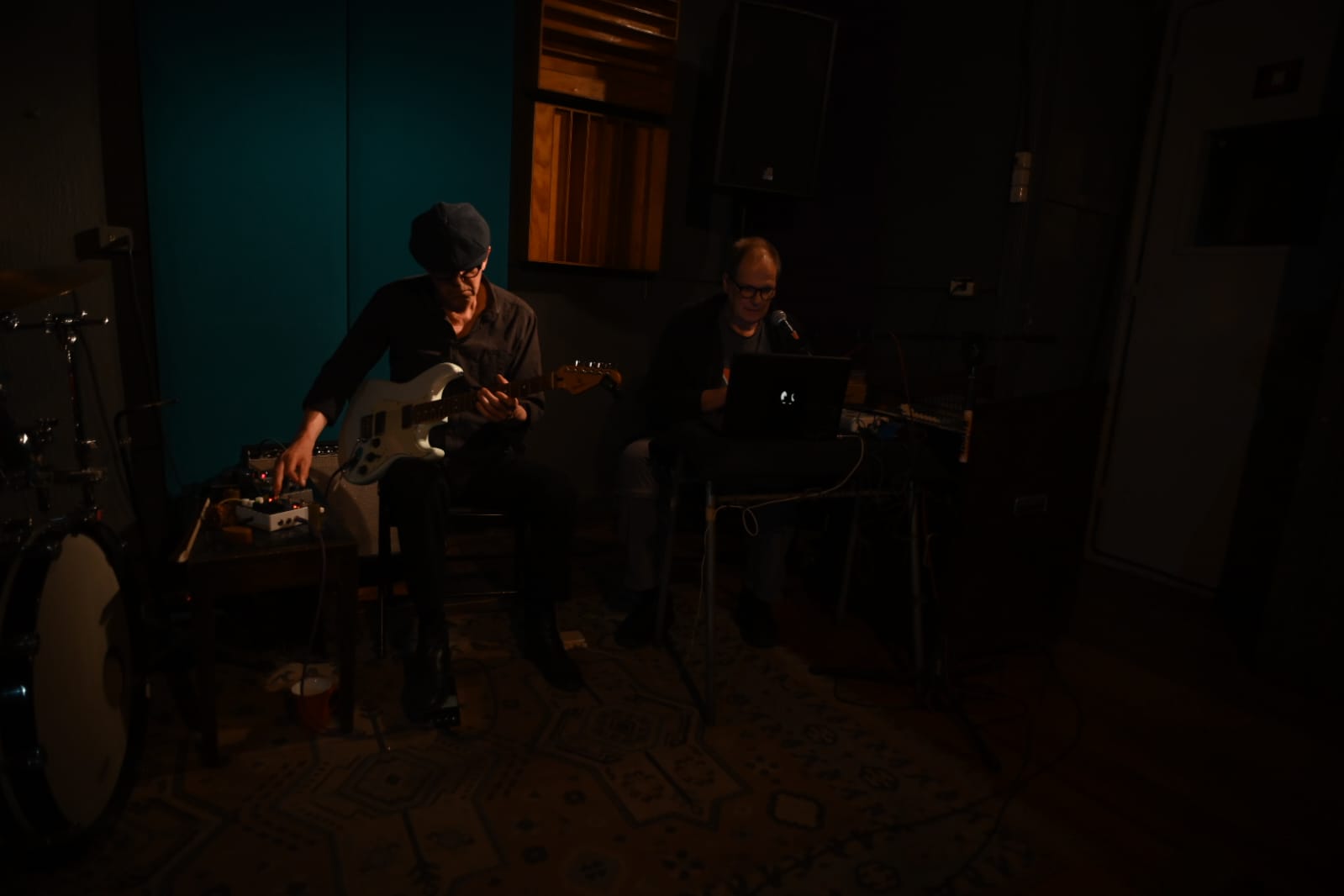 Schnee + Antonia Valladares + No Hnos Carrasco